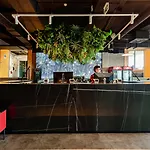Ibis Styles The Fuzzy Log Hostel Ljubljana
