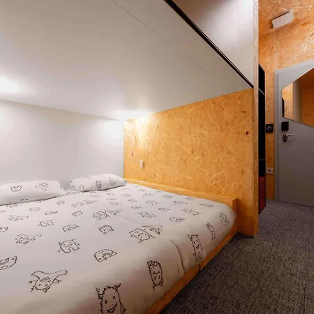 Ibis Styles The Fuzzy Log Hostel