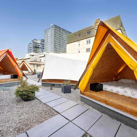 Hostal Ibis Styles The Fuzzy Log *