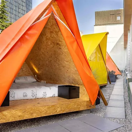 Ibis Styles The Fuzzy Log * Lublaň