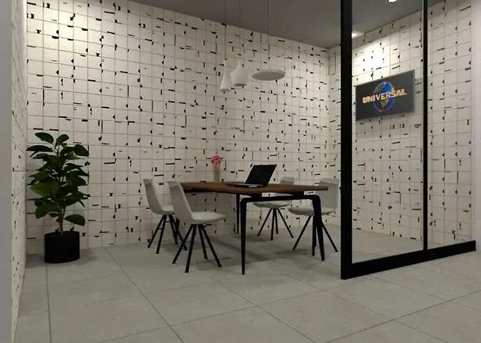 Hostel Ibis Styles The Fuzzy Log