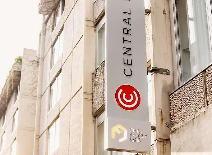 Hostal Ibis Styles The Fuzzy Log