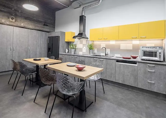 Ibis Styles The Fuzzy Log Hostel