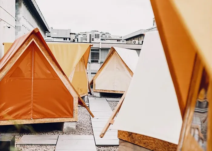 Hostal Ibis Styles The Fuzzy Log