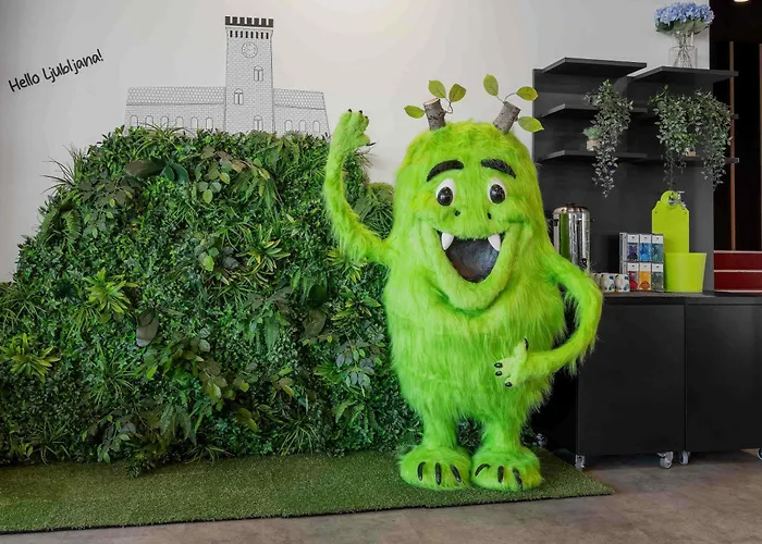 Hostel Ibis Styles The Fuzzy Log *