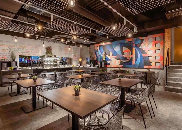 Ibis Styles The Fuzzy Log Hostel *