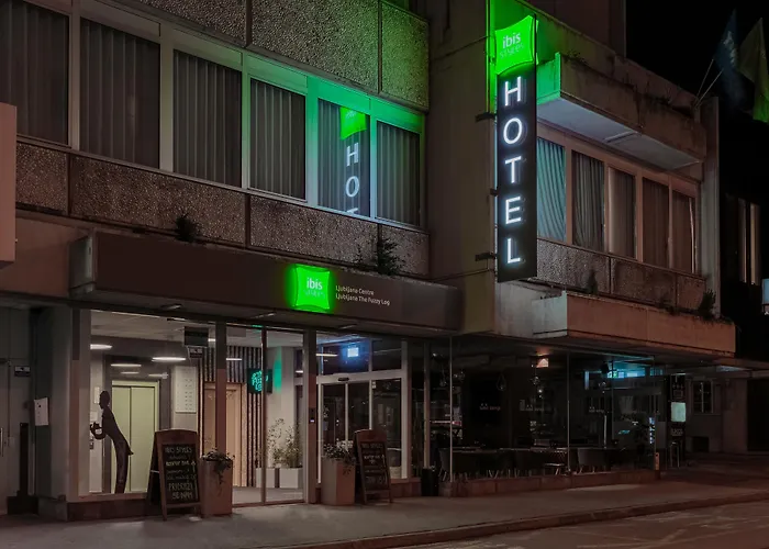 Ibis Styles The Fuzzy Log * Lublaň