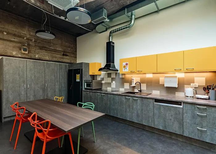 Ibis Styles The Fuzzy Log Hostel Lublaň