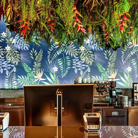 Ibis Styles The Fuzzy Log Vandrarhem *