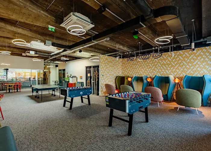 Ibis Styles The Fuzzy Log Hostel *